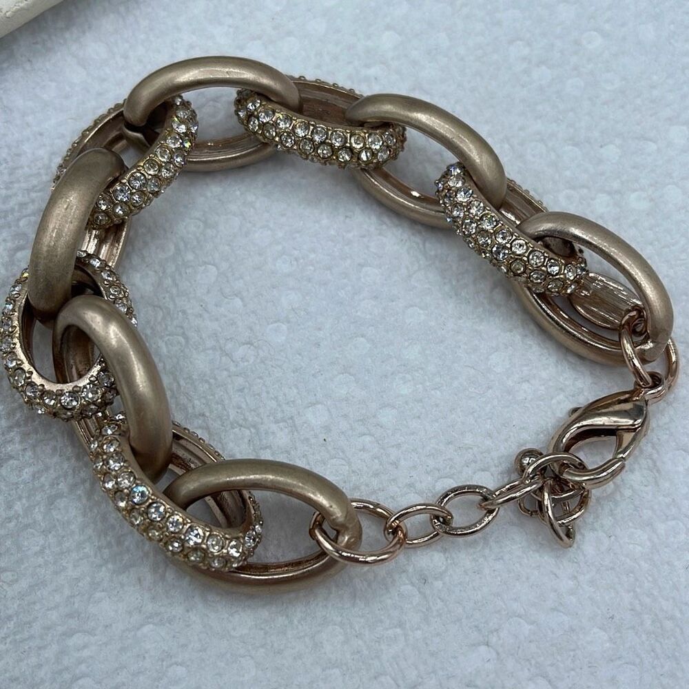 Liz Claiborne Big chunky chain adjustable length 7/8”
